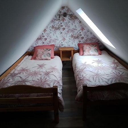 Le Huit Gite Dans Villa Aultoise Exterior foto